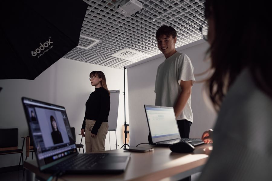 Sesja darmowych zdjęć do CV podczas AGH Career Days
